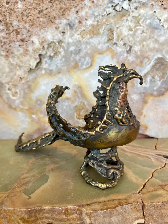 Le Phoenix, sculpture en laiton et cuivre